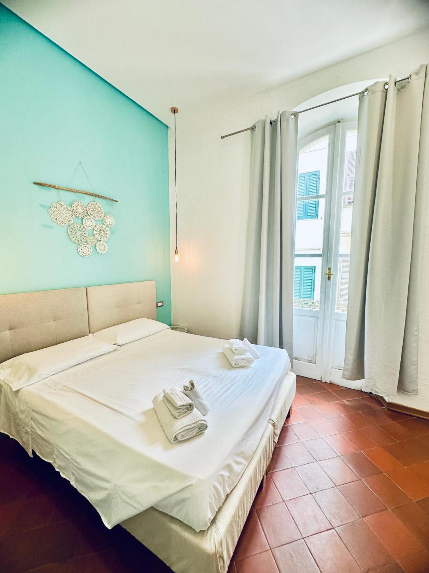 La Siesta Hotell La Maddalena  Exteriör bild